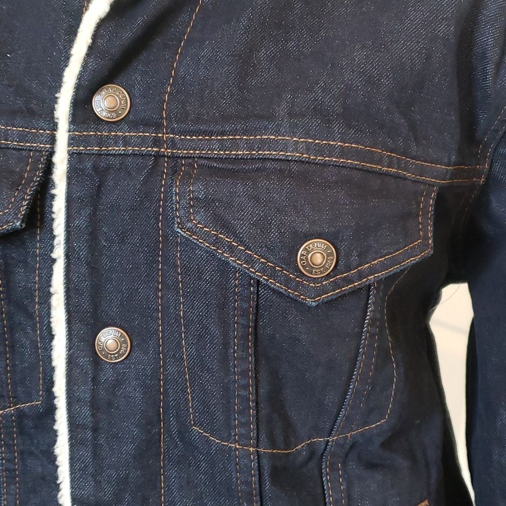 GAP Sherpa Lined Denim Trucker Jacket Dark Blue Oversized Cozy • SIZE SMALL - Picture 8 of 14